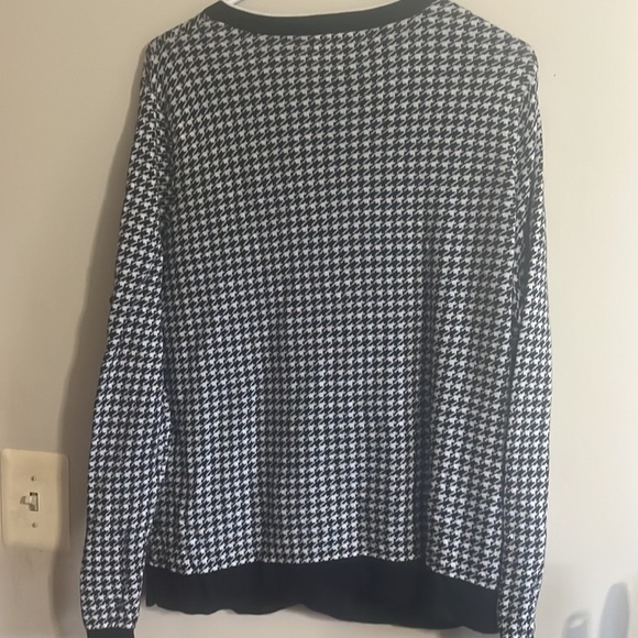 Lands End 100 Supima cotton Womens Black & White Houndstooth Cardigan Sweater XL - Picture 3 of 3